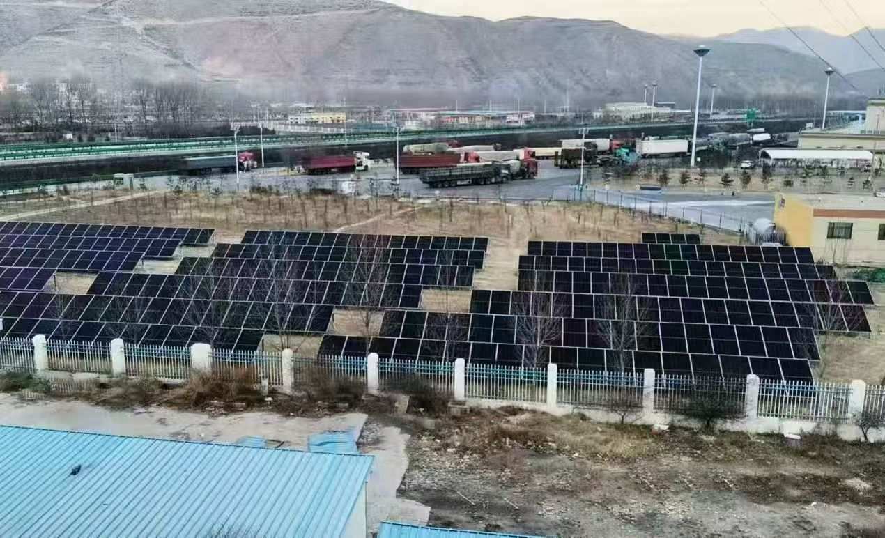 Ground-mounted solar plus storage installation